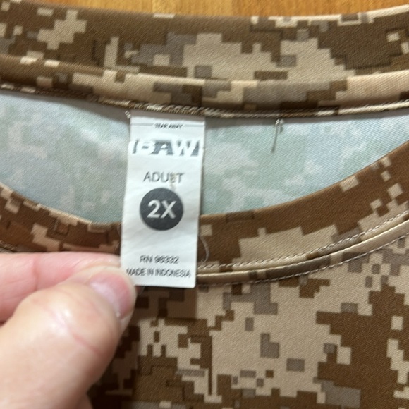 Fishing shirt size 2X - Picture 2 of 4